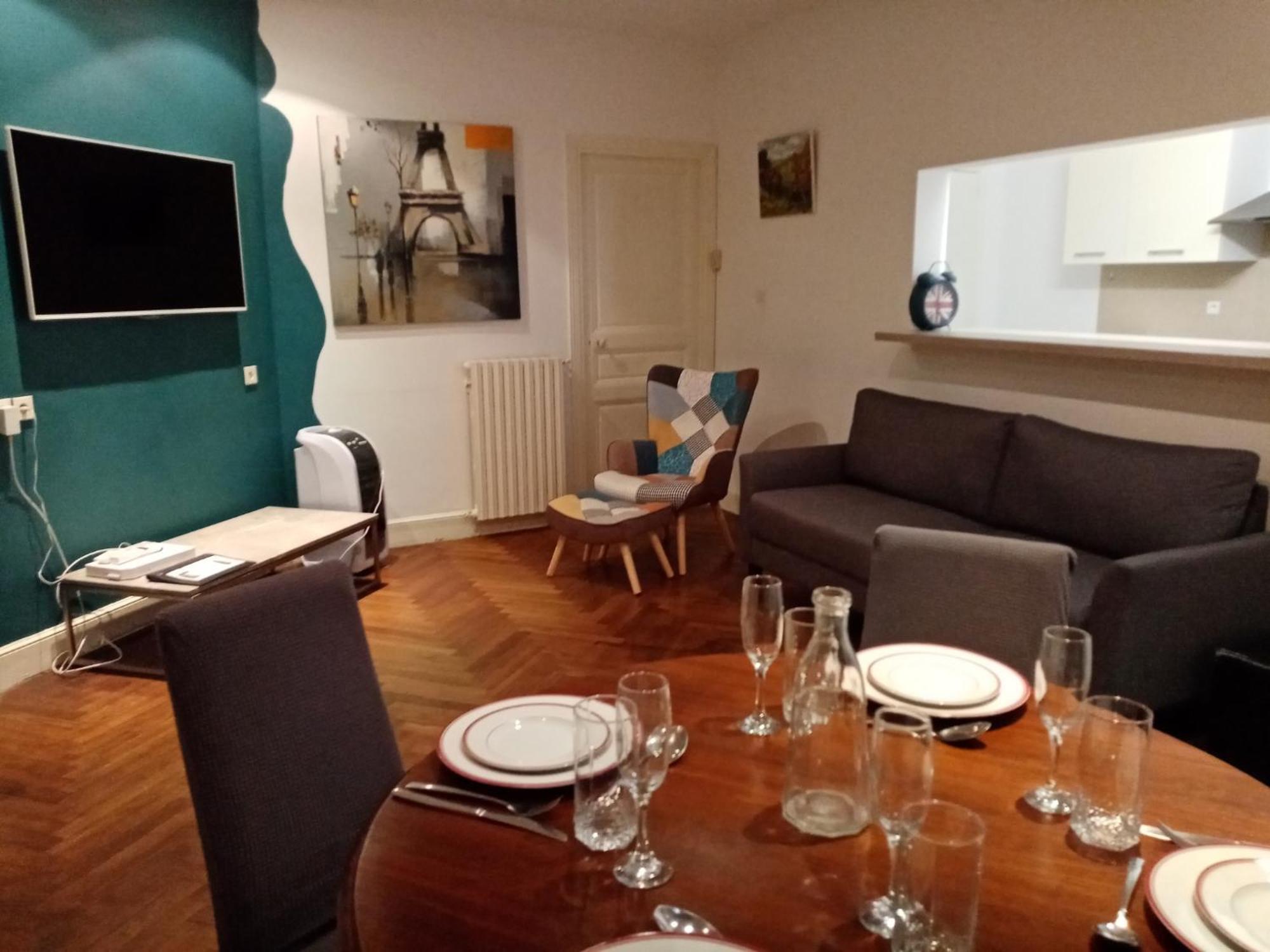 Bel Appartement A Bastide St Louis Carcassonne Exterior photo